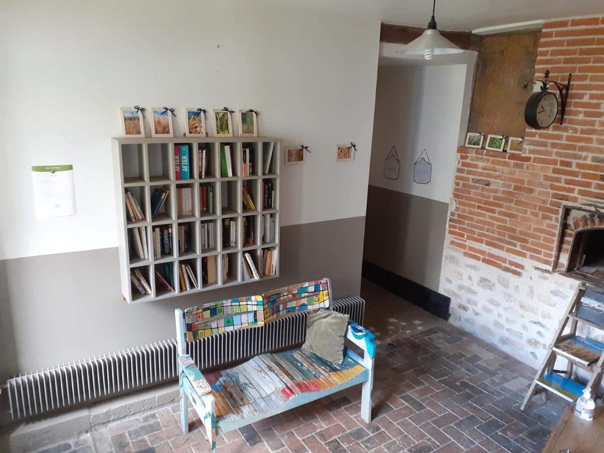 Ferme De La Basse-Cour Bed & Breakfast Gommerville Dış mekan fotoğraf